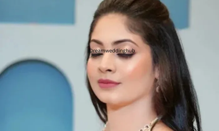 Heena jain Makeup artist